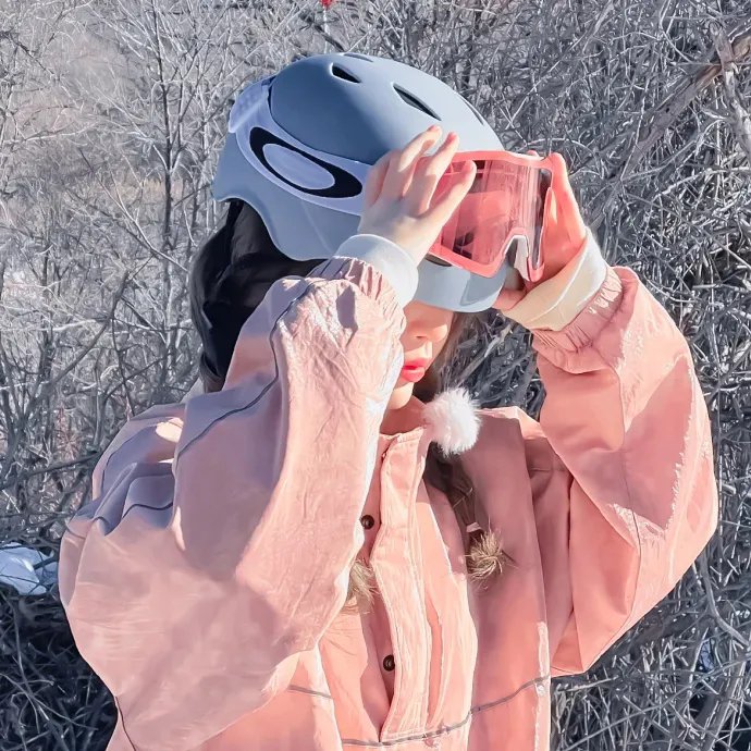 落尘职花孰难隐